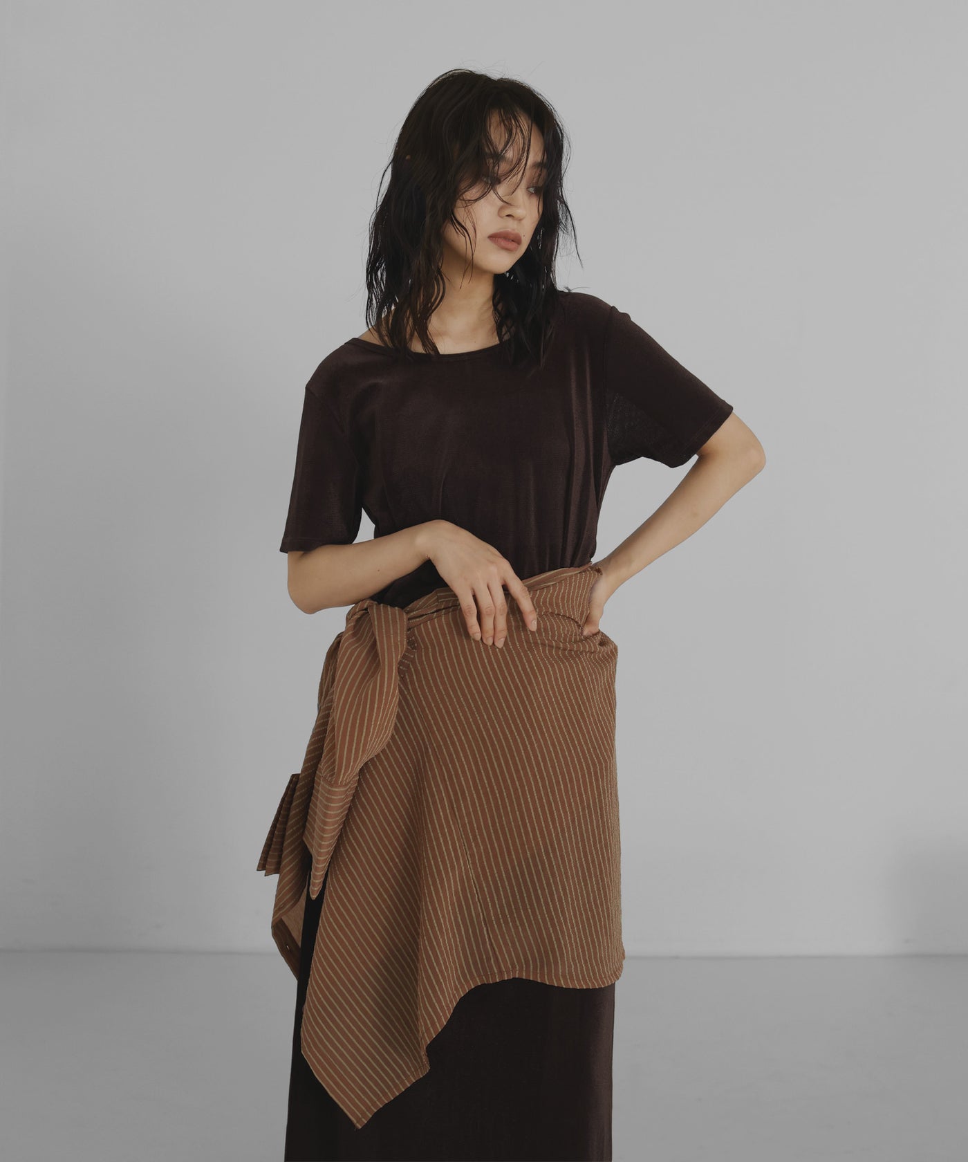 ラウンドネックベロアワンピース – hellam