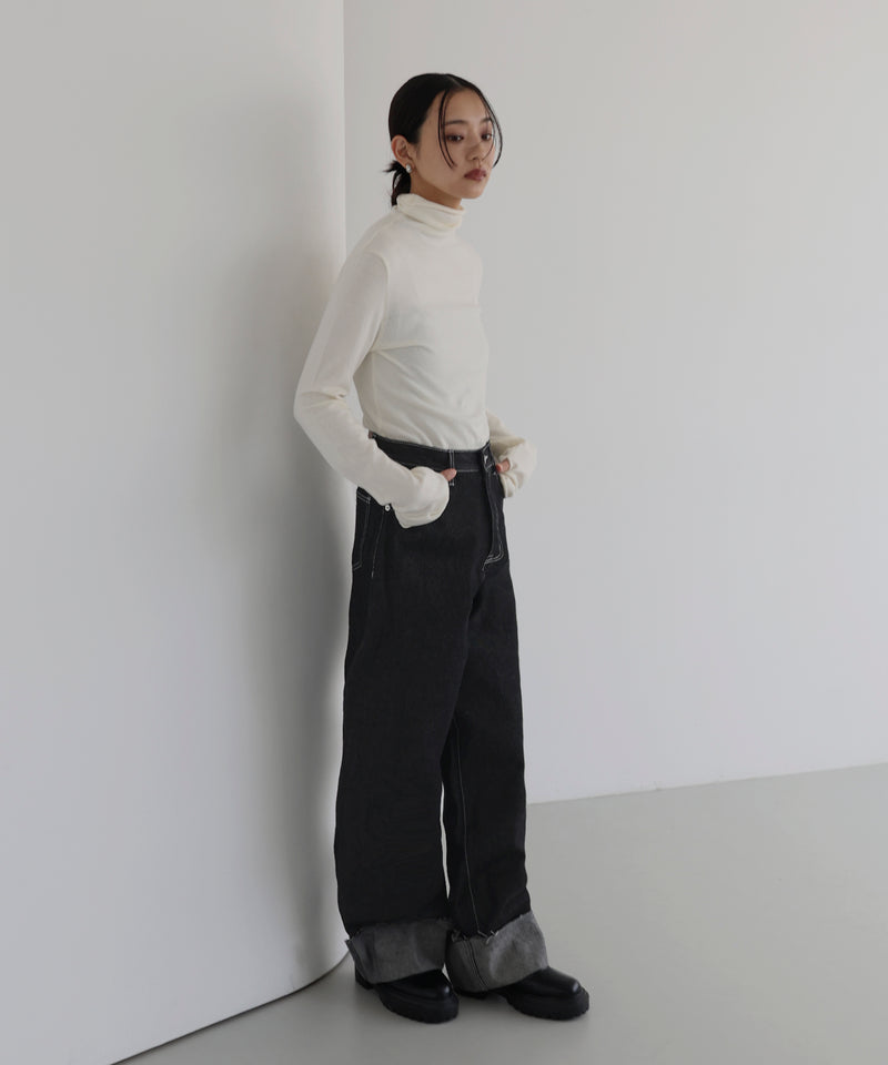 ロールアップデニムパンツ