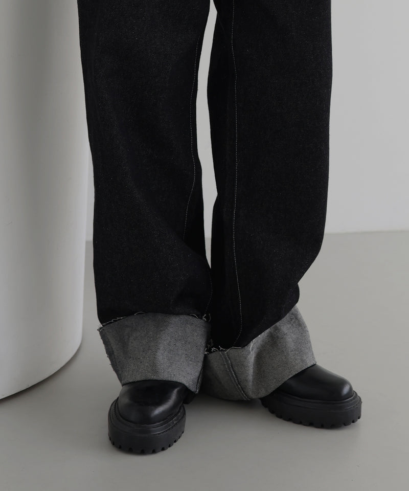 ロールアップデニムパンツ