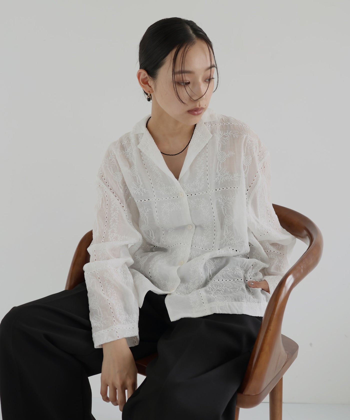 カットワークレースシャツ カットワークレースシャツ – hellam