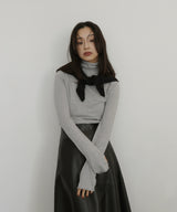 トライアングルニットスカーフ