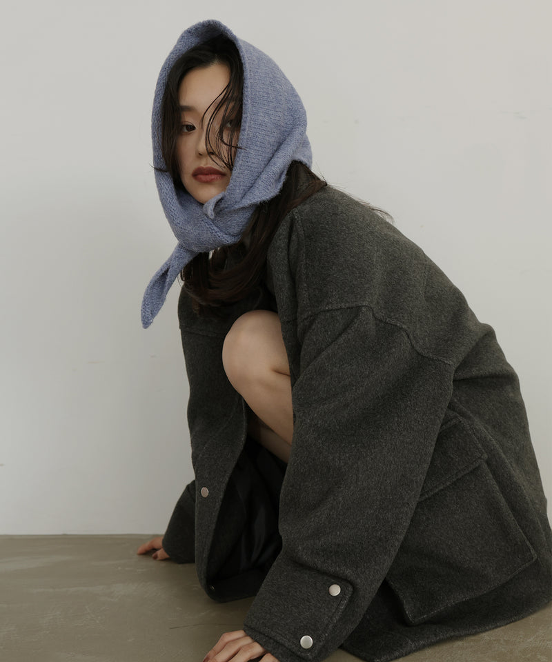 トライアングルニットスカーフ