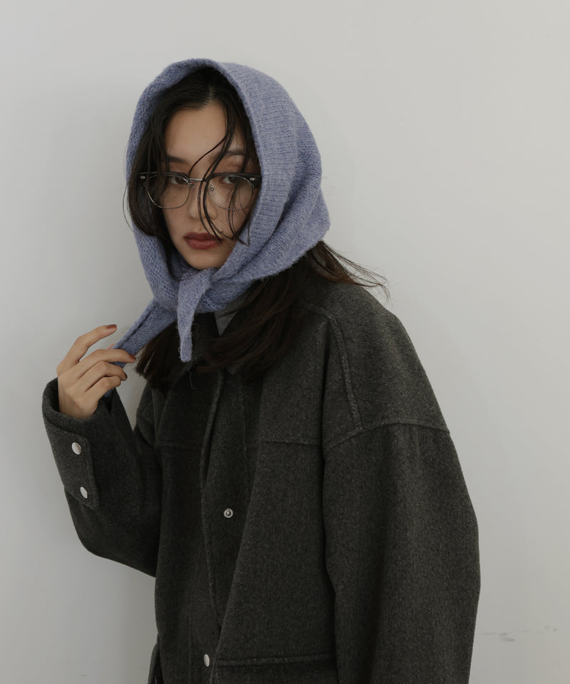 トライアングルニットスカーフ