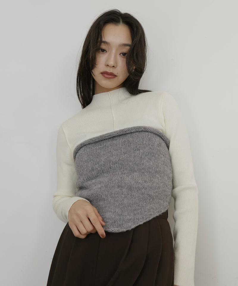 トライアングルニットスカーフ