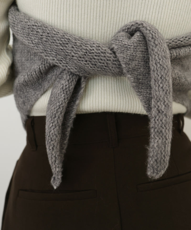 トライアングルニットスカーフ