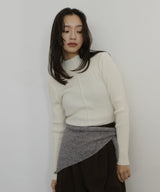 トライアングルニットスカーフ