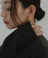 ボリュームドロップピアス