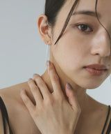 ロングチェーンピアス