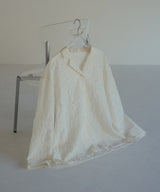 刺繍シアーオープンカラーシャツ