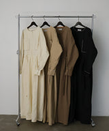 パイピングジャンプスーツ