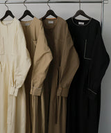 パイピングジャンプスーツ