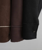 ムートンボアリバーシブルコート