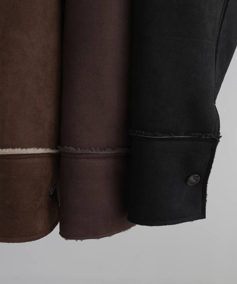 ムートンボアリバーシブルコート